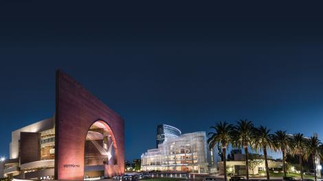 徹夜燈火通明的瑟格爾斯特羅姆藝術中心