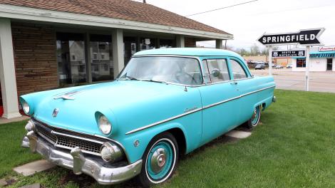 Classic car on Route 66 in Missouri