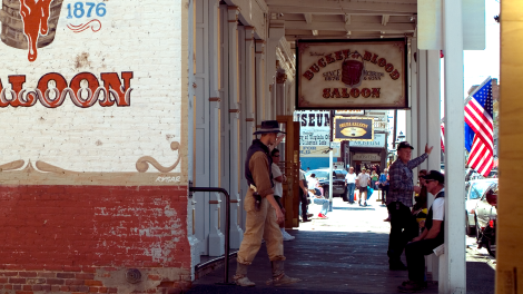 A Guide to Navigating 6 Small Towns in Nevada