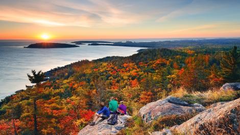 健行後飽覽樹海風光