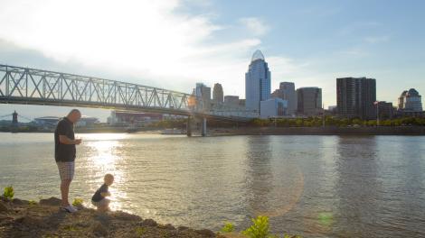 Downtown Cincinnati skyline over the Ohio River Downtown Cincinnati skyline over the Ohio River