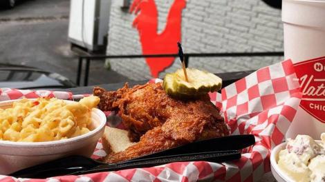 A plate of Hattie B’s Hot Chicken in Nashville, Tennessee A plate of Hattie B’s Hot Chicken in Nashville, Tennessee