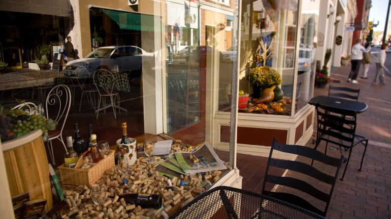 維吉尼亞州斯湯頓優雅迷人、古意盎然的市中心