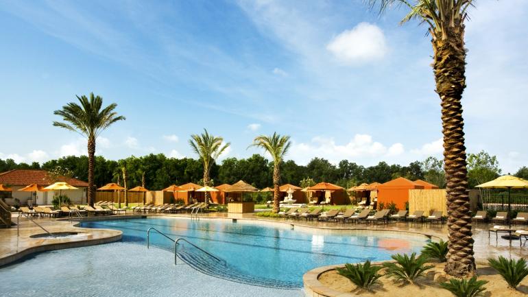 萊克查爾斯「招待所」奢華娛樂度假村內的休閒設施