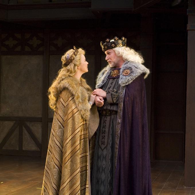 錫達城的南猶他州大學是一年一度的猶他州莎士比亞狂歡節的舉辦地，曾贏得多個國內獎項。