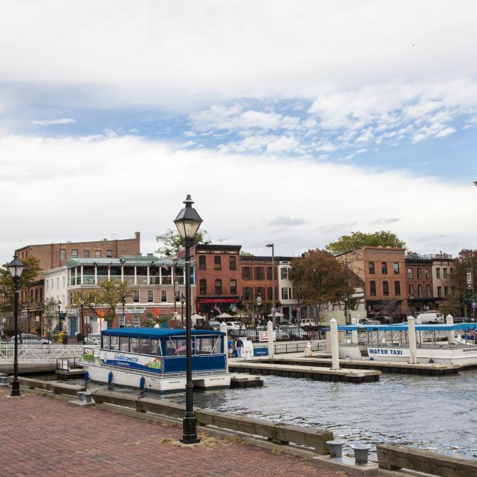 費爾斯角歷史區於 1969 年列入美國國家史蹟名錄 費爾斯角歷史區於 1969 年列入美國國家史蹟名錄