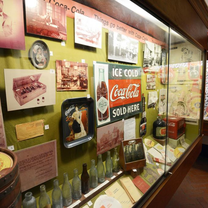 在比登哈恩可口可樂博物館裡的可口可樂紀念品
