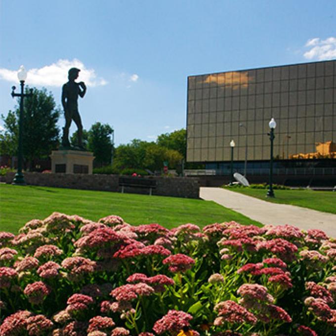 蘇瀑布弗威克公園的大衛像