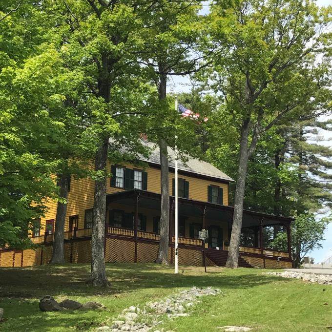 尤利西斯·辛普森·格蘭特小屋州立歷史景點,位於麥格雷戈山 尤利西斯·辛普森·格蘭特小屋州立歷史景點,位於麥格雷戈山