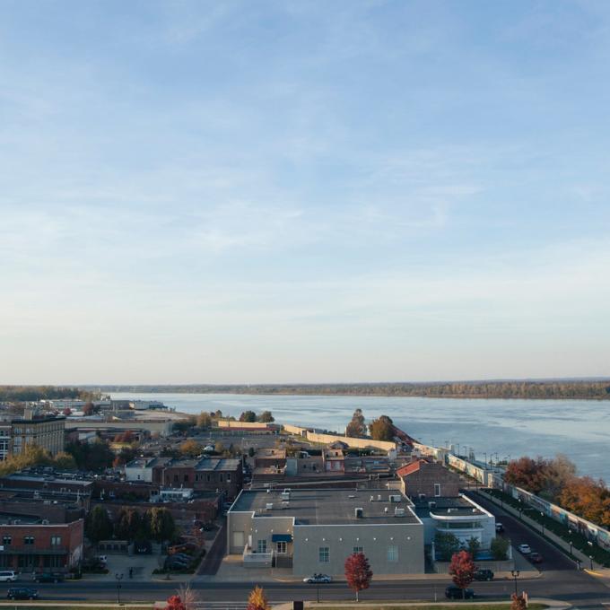 The Ohio and Tennessee Rivers meet The Ohio and Tennessee Rivers meet
