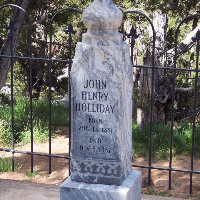 科羅拉多州格倫伍德溫泉的 Doc Holliday 墓地