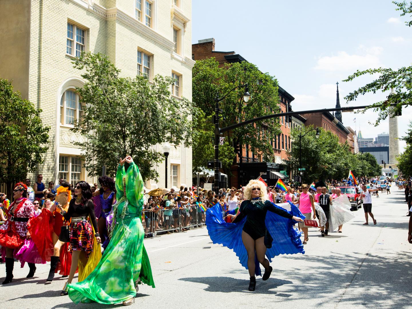 巴爾的摩同志驕傲遊行和節慶是維持了 35 年以上的傳統，估計吸引了 30,000 人次