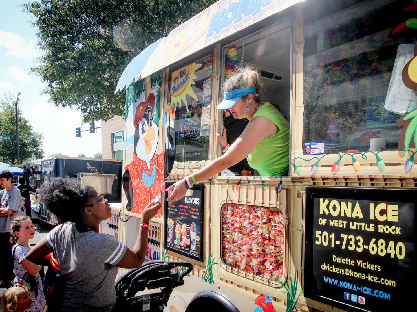 大街快餐車節的饕客之樂