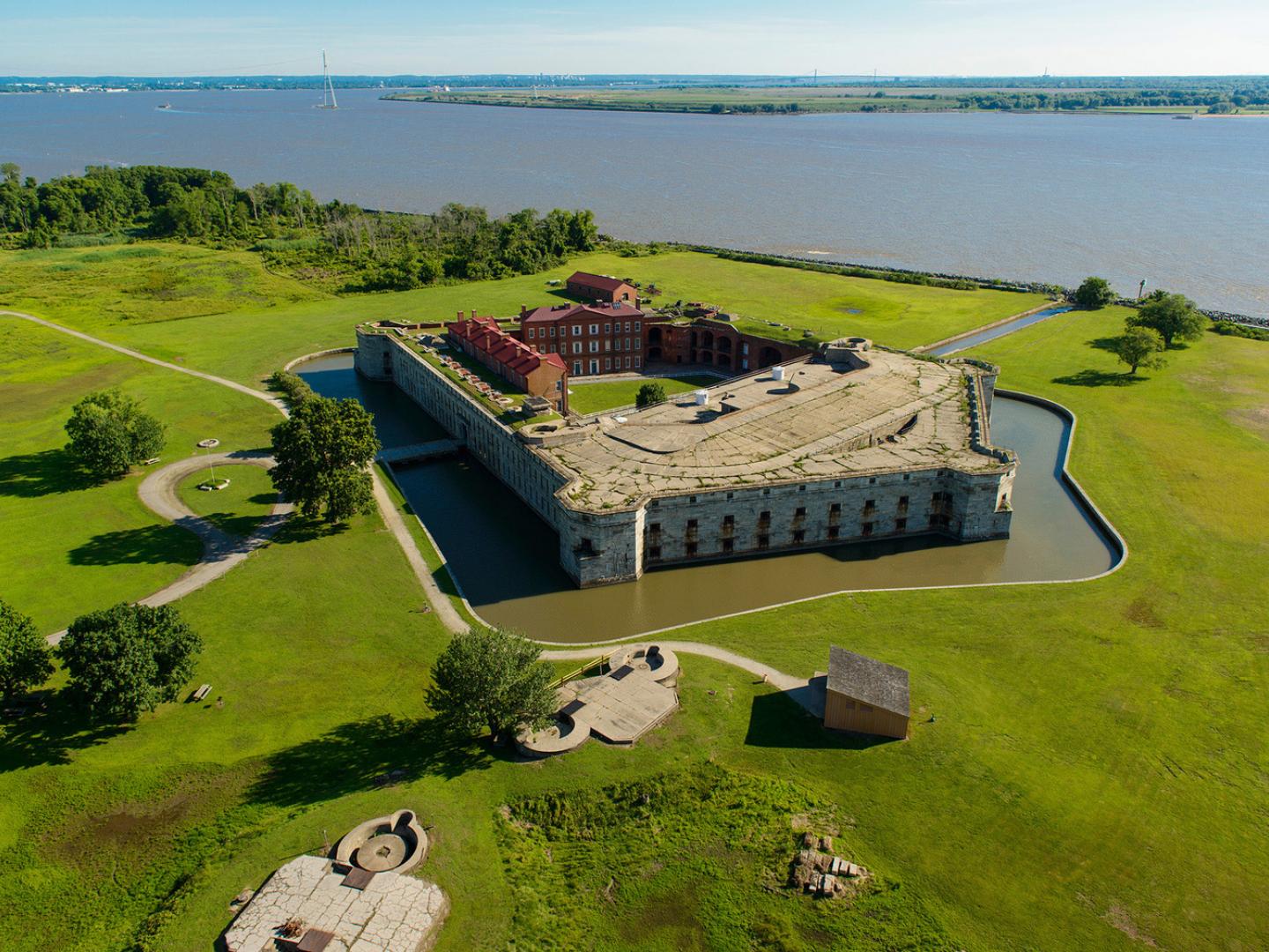德拉瓦堡州立公園 德拉瓦堡州立公園