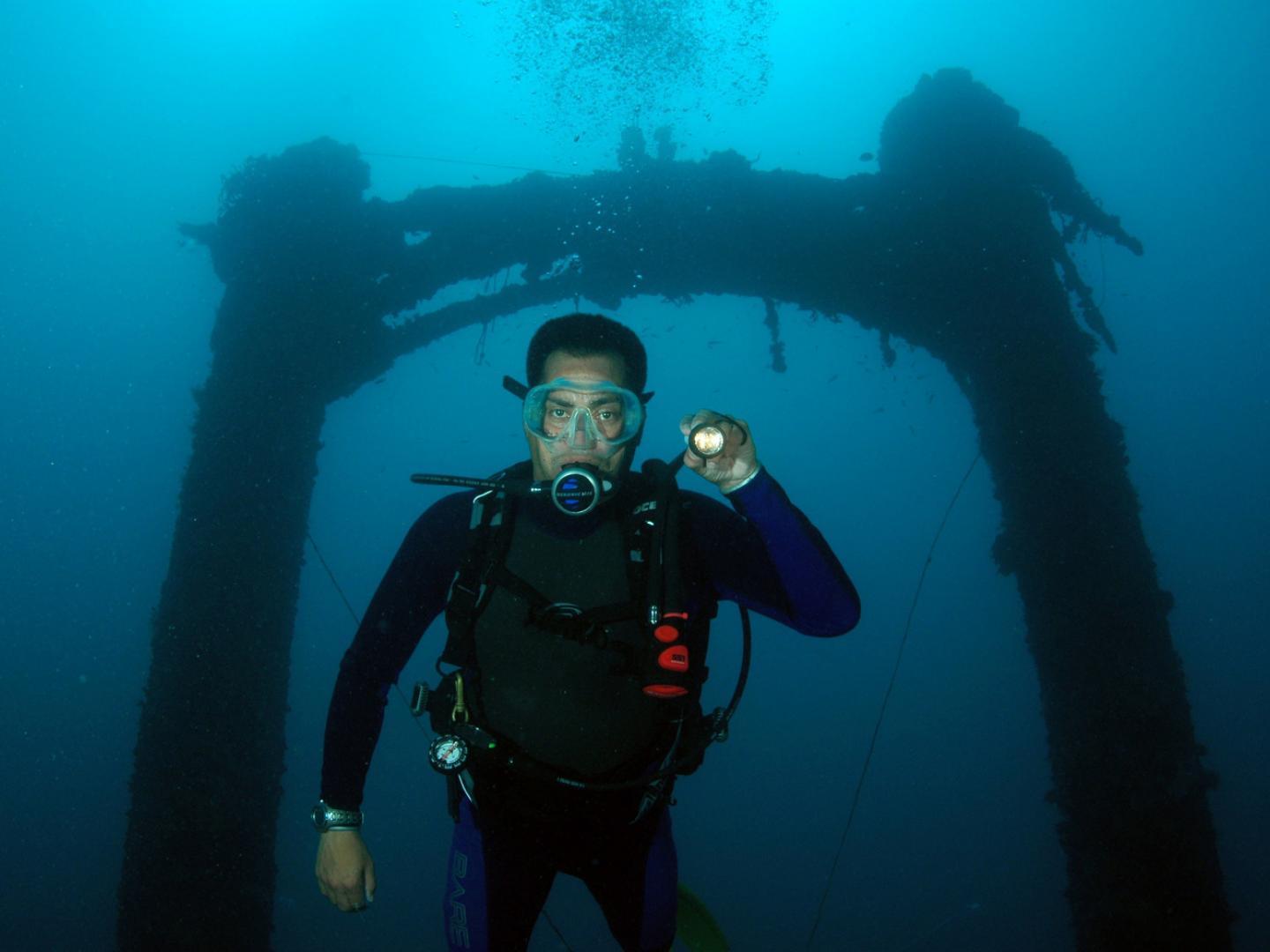 關島沉船潛水 關島沉船潛水