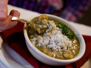 密西西比州比洛克西：南方海鮮秋葵濃湯的美妙滋味