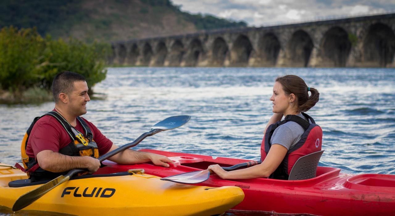 在薩斯奎哈納河上划輕艇