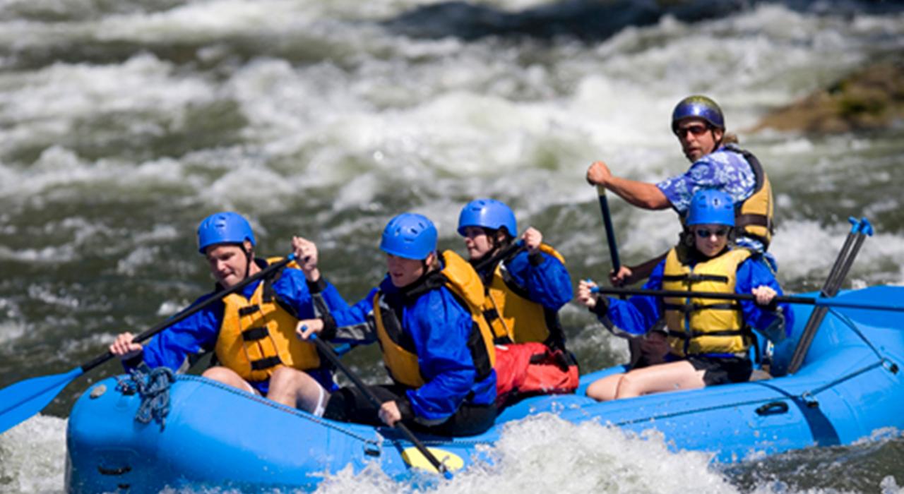 博伊西附近的闔家湍流泛舟之旅