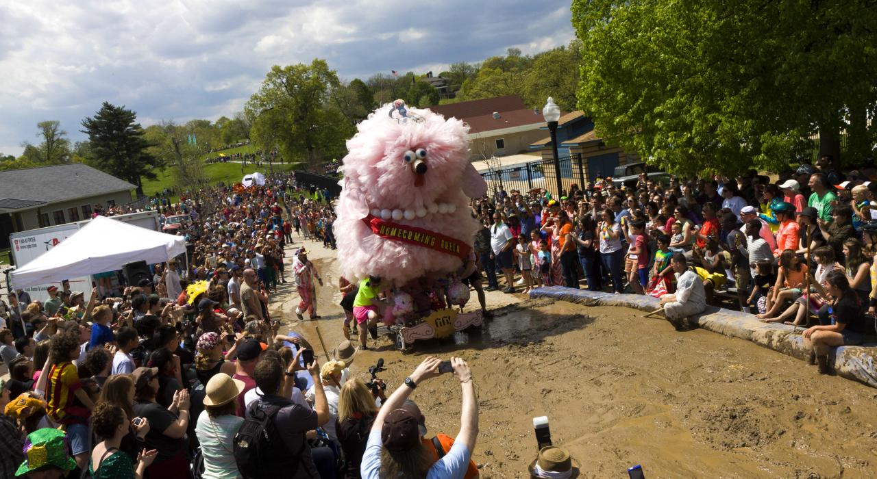 每年 5 月舉行的古怪的巴爾的摩人體動力機創作大賽，此為一件單車動力參賽作品