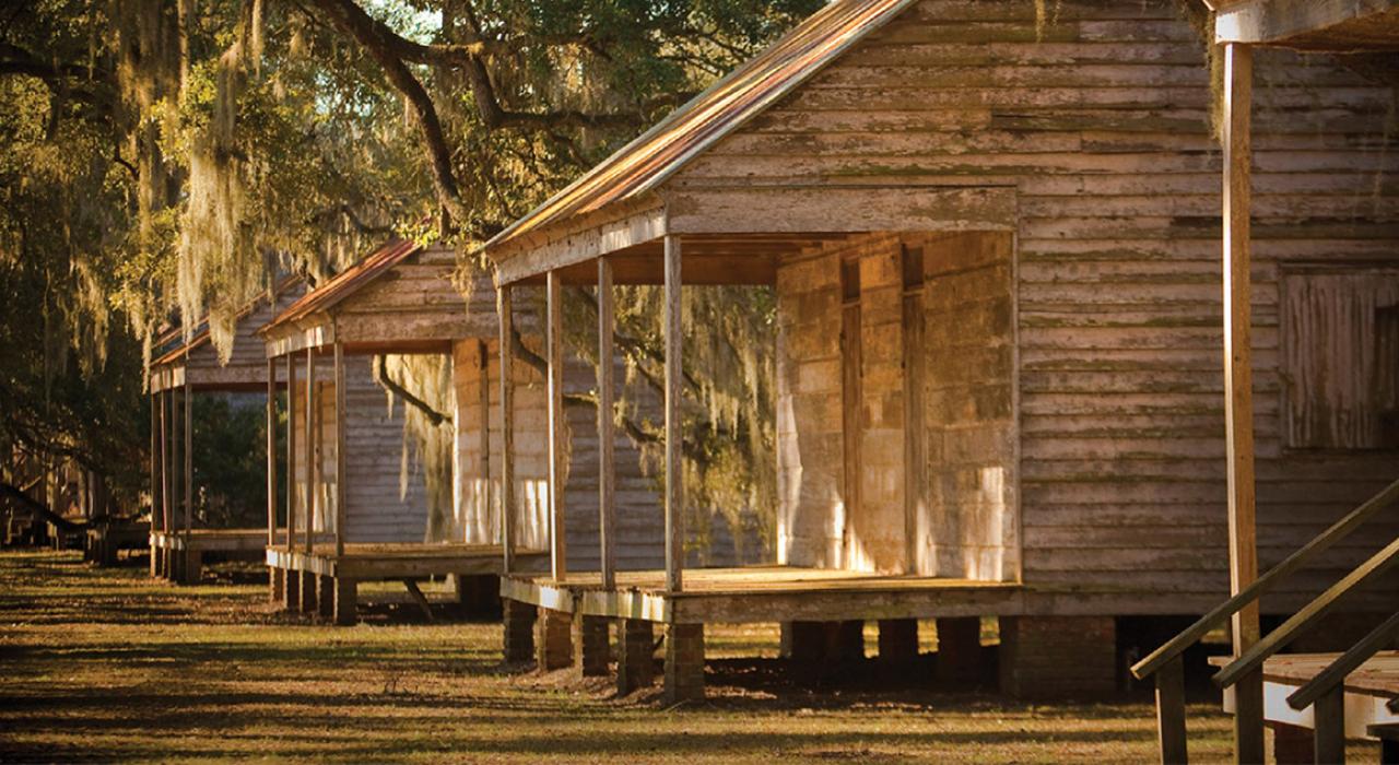 路易斯安那州紐奧良種植園區的艾德加 (Edgard)，常青莊園內的奴隸小木屋遺跡