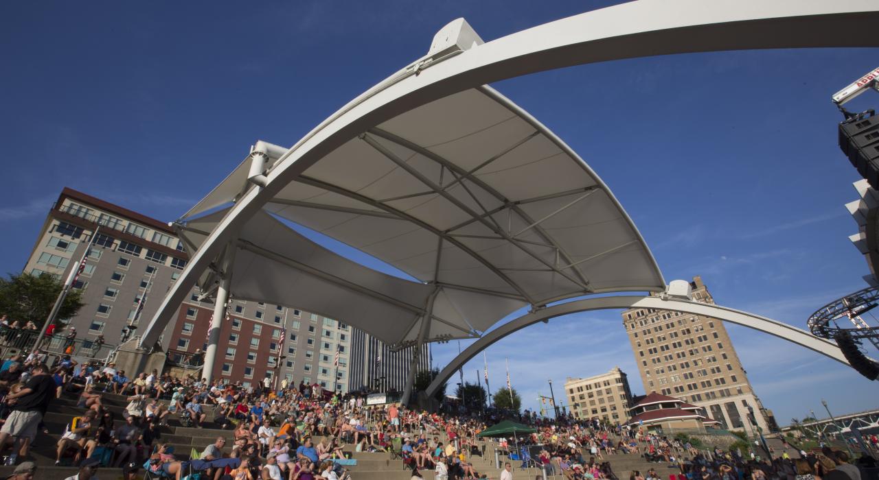 西維吉尼亞州查爾斯頓的市區音樂會