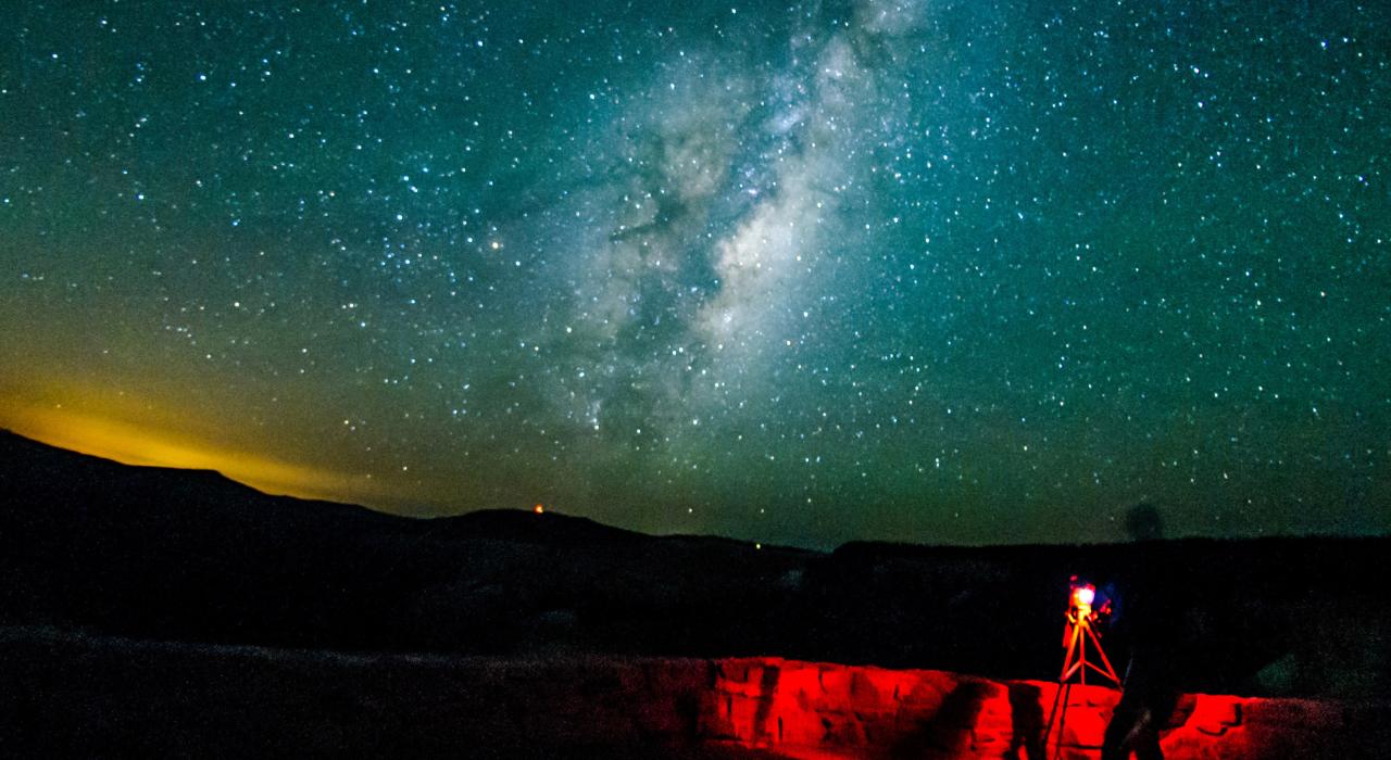 星空滿布的錫達布雷克斯國家保護區夜晚