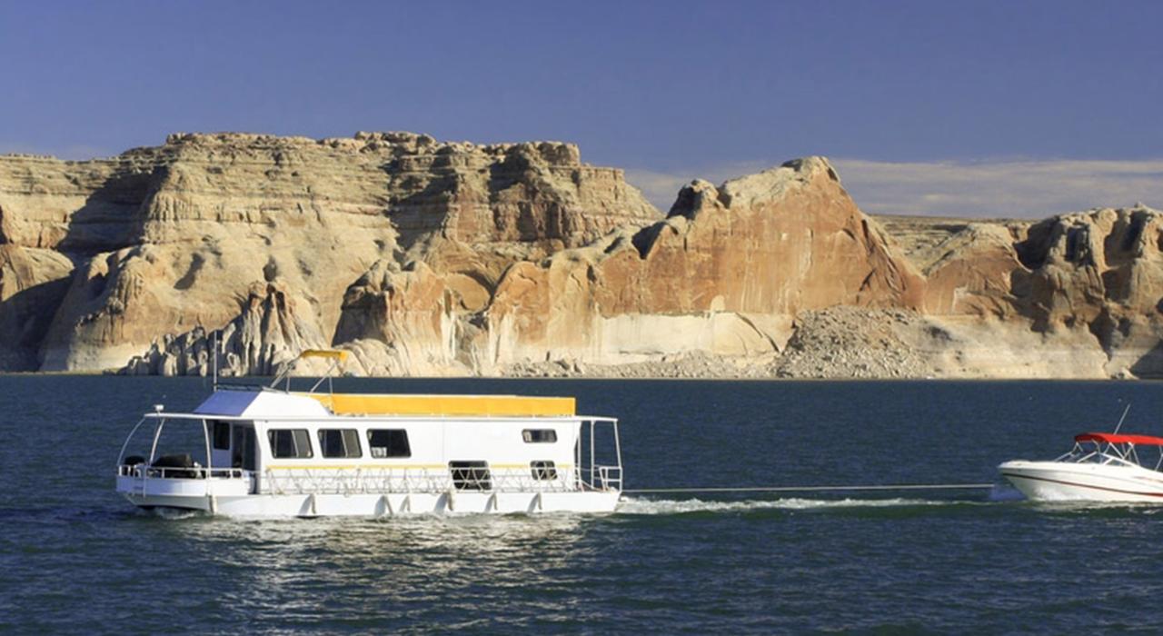 Houseboat on Lake Powell