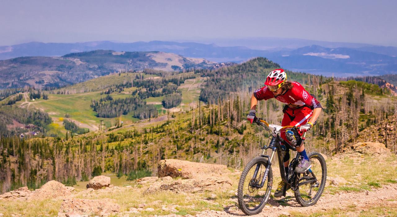 布萊恩峰度假村的越野單車之旅