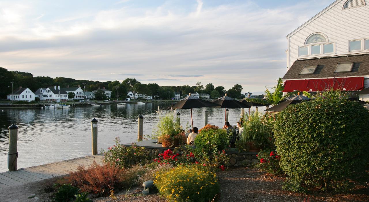 Casual outdoor dining along the Mystic River