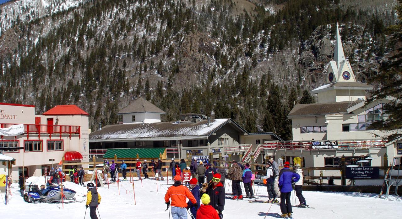 Winter diversions at the Taos Ski Valley village and resort Winter diversions at the Taos Ski Valley village and resort