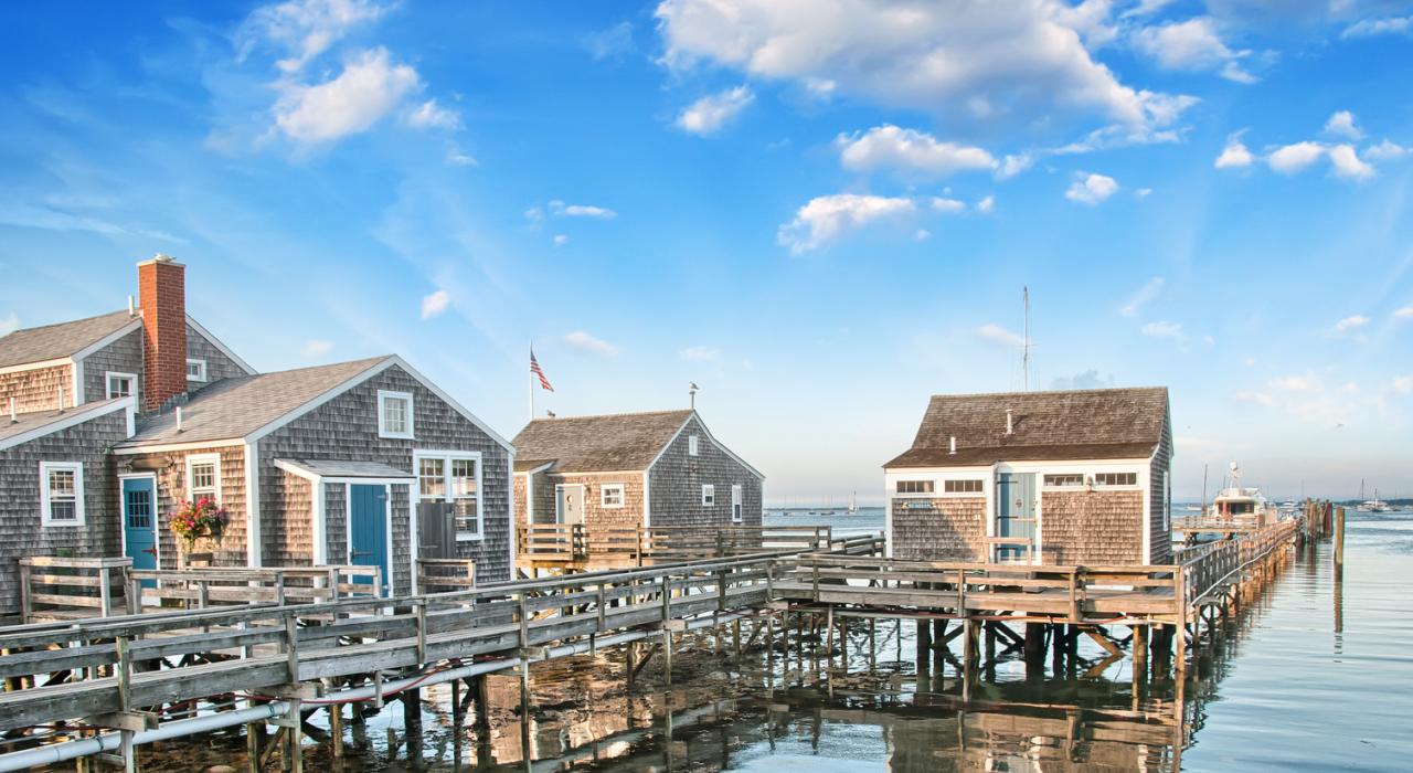 A gorgeous, blue-sky day in Nantucket
