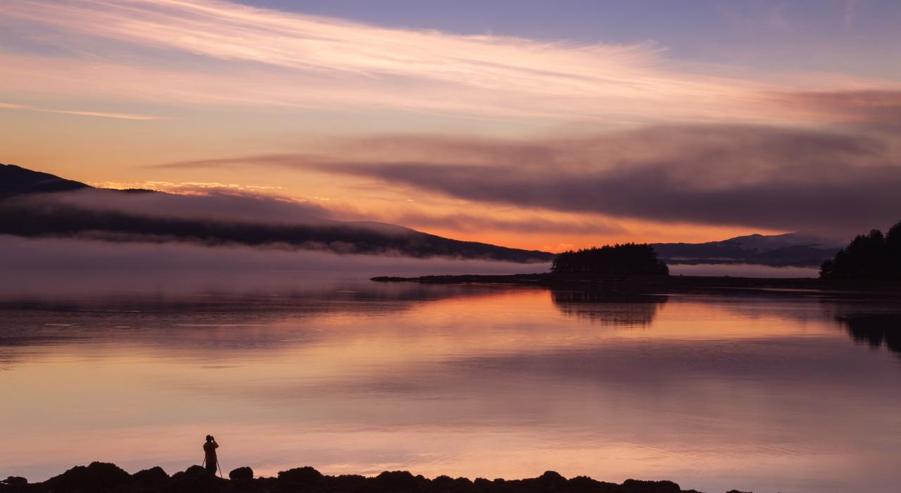 欣賞奧克遊樂區的晚霞