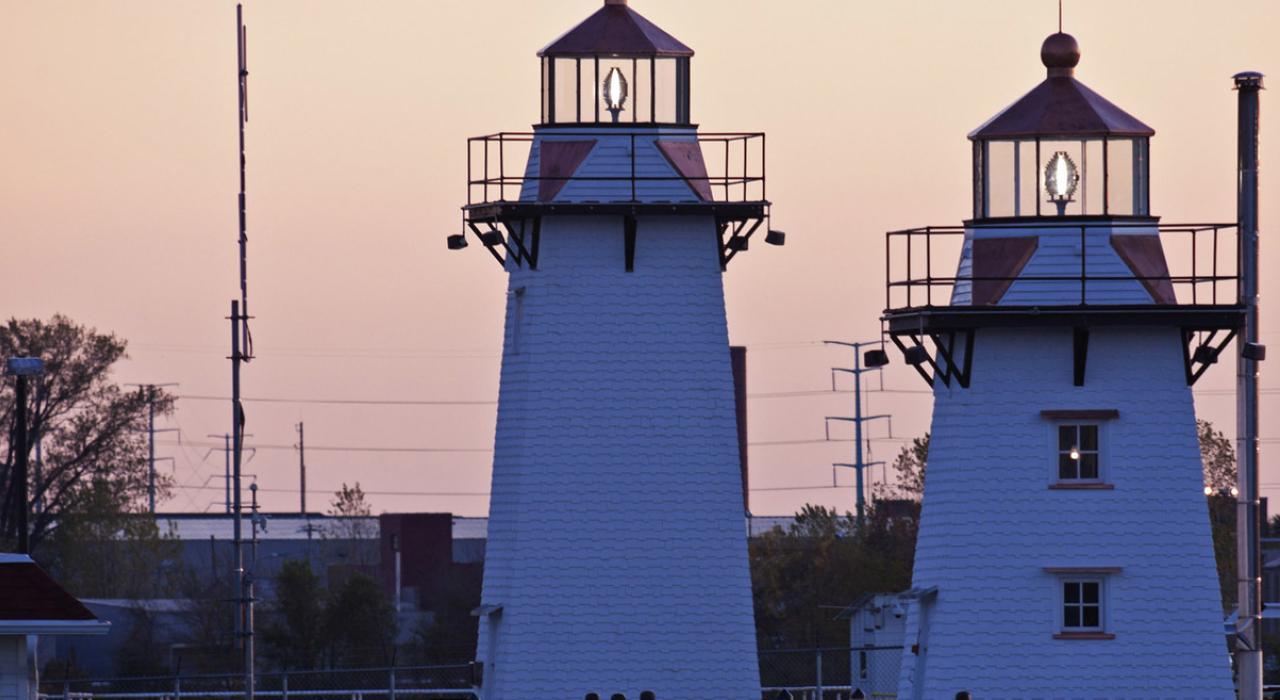 Grassy Island Range Lights as the Fox River meets Green Bay Grassy Island Range Lights as the Fox River meets Green Bay