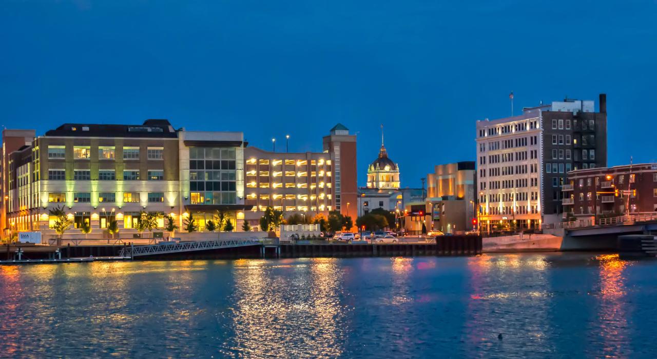 The twinkling lights of the downtown waterfront The twinkling lights of the downtown waterfront