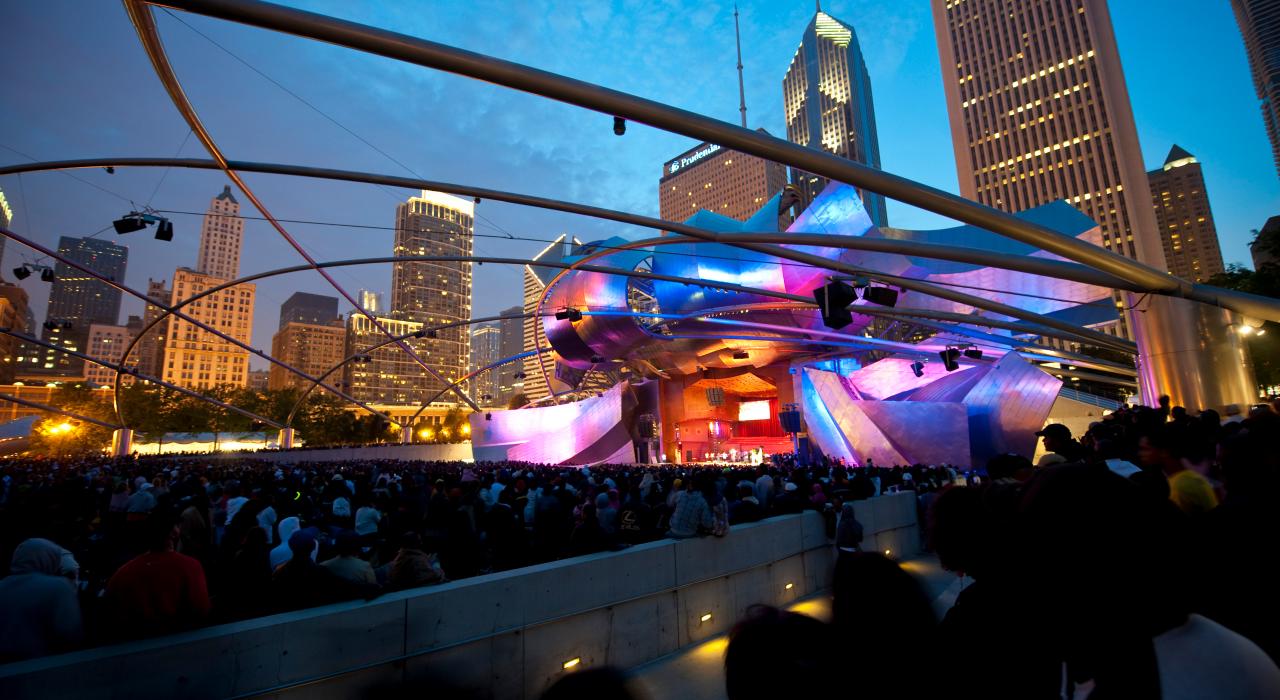 海軍碼頭的煙火