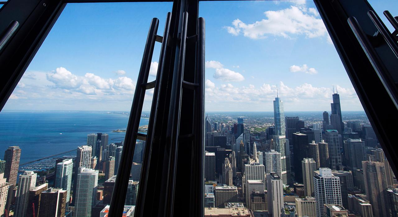 俯瞰芝加哥的城市輪廓