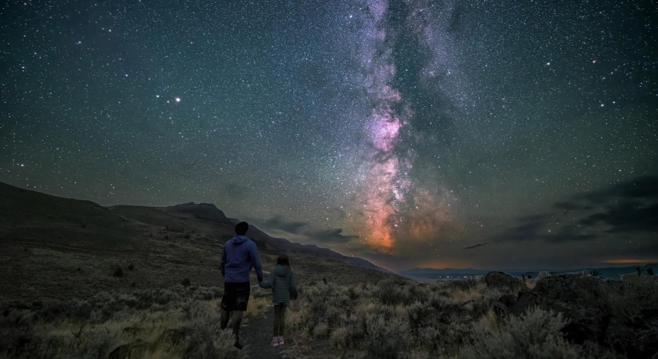 Stargazing at the Warner Valley Scenic Overlook in the Willamette National Forest in Oregon