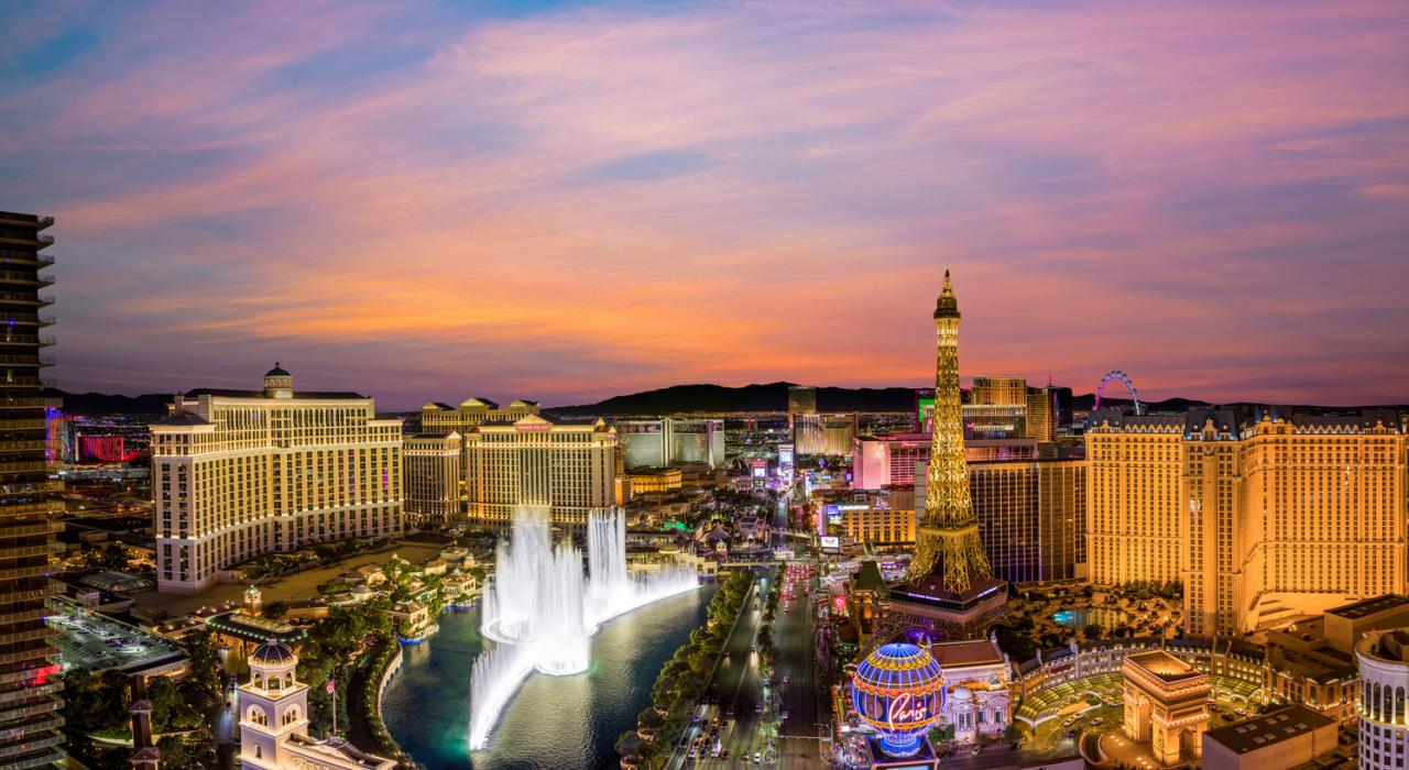 View of South Las Vegas Boulevard at dusk