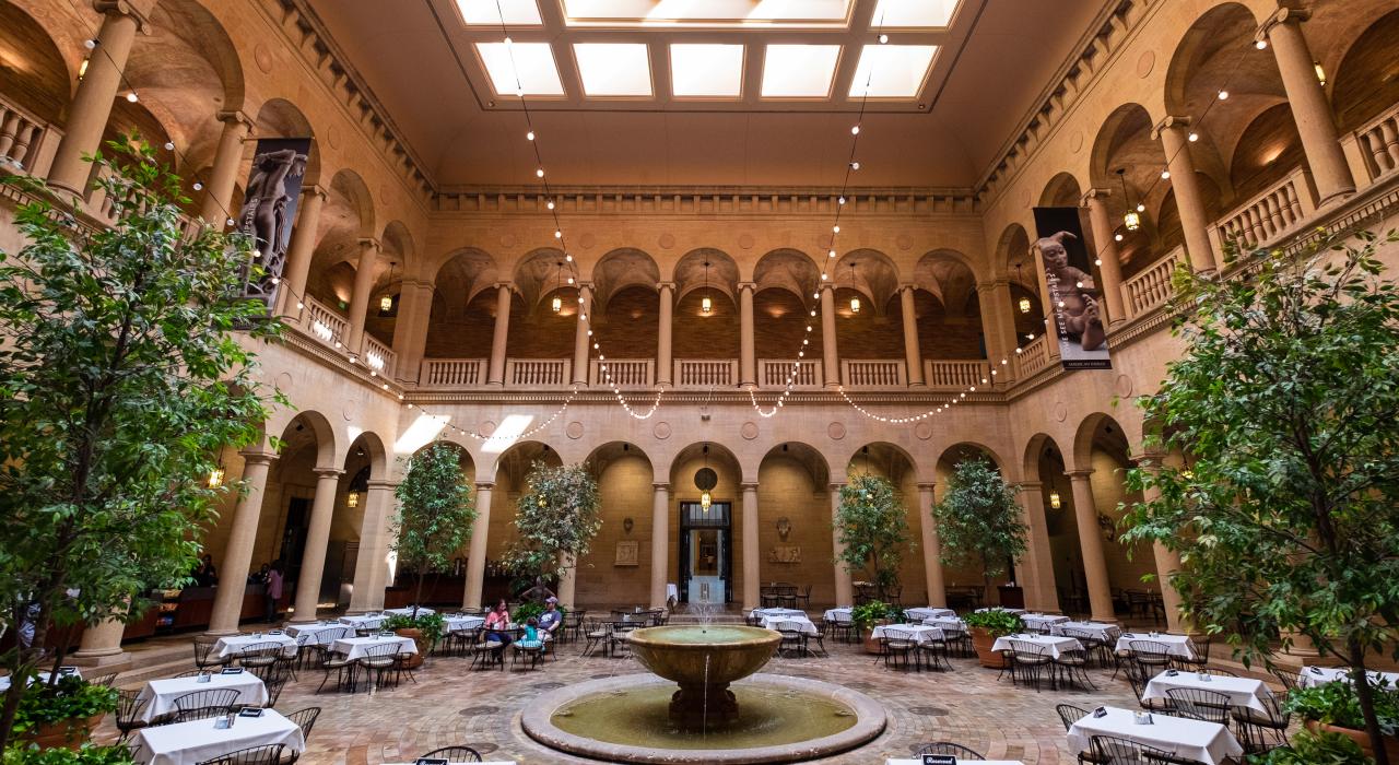 The 15th century Italian-style courtyard at Rozzelle Court Restaurant in the Nelson-Atkins Museum of Art