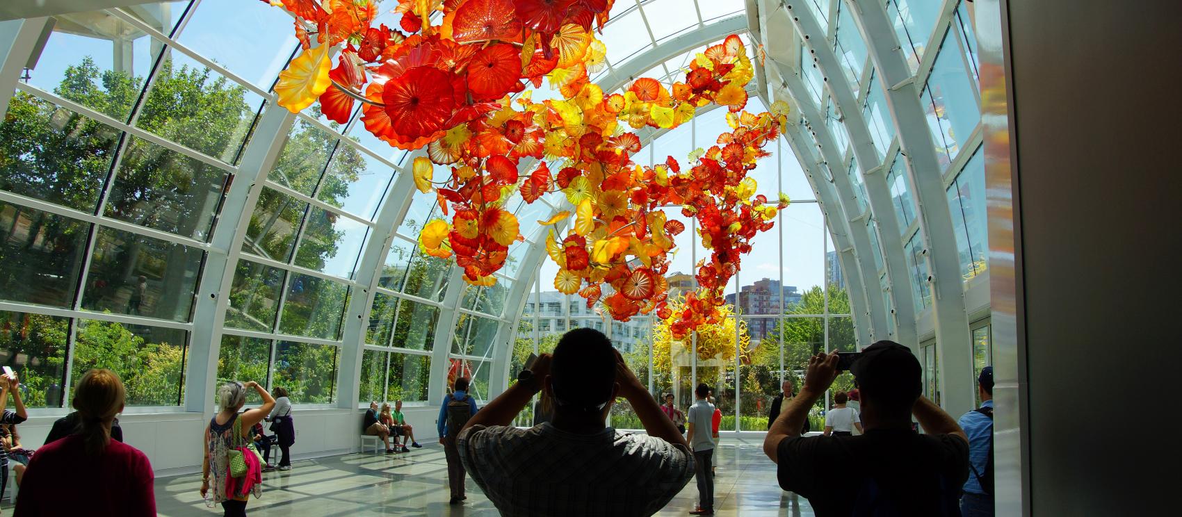 西雅圖中心的奇胡利玻璃藝術園