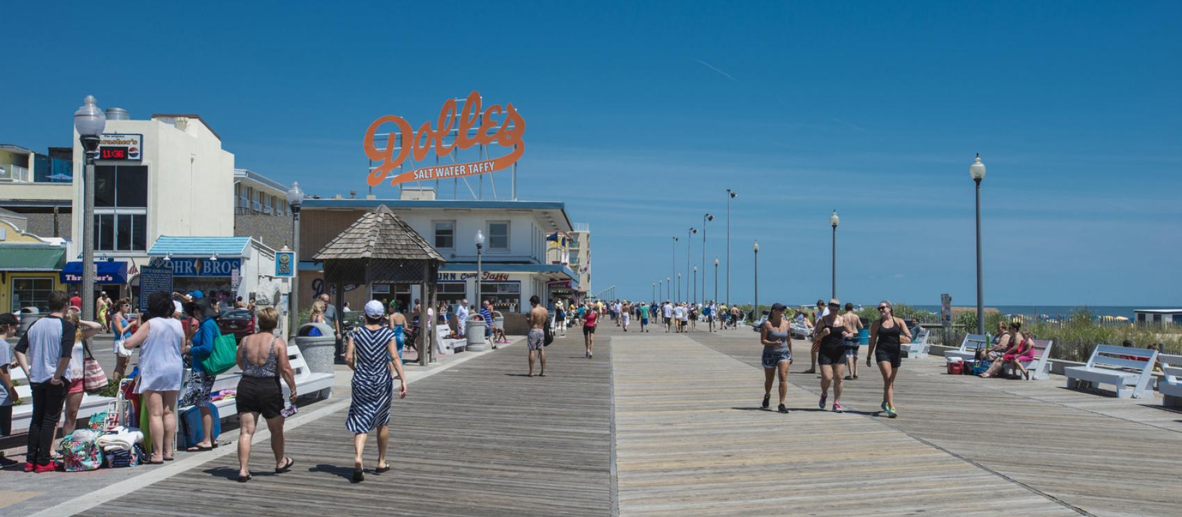 漫步於利霍博斯海灘棧道 漫步於利霍博斯海灘棧道