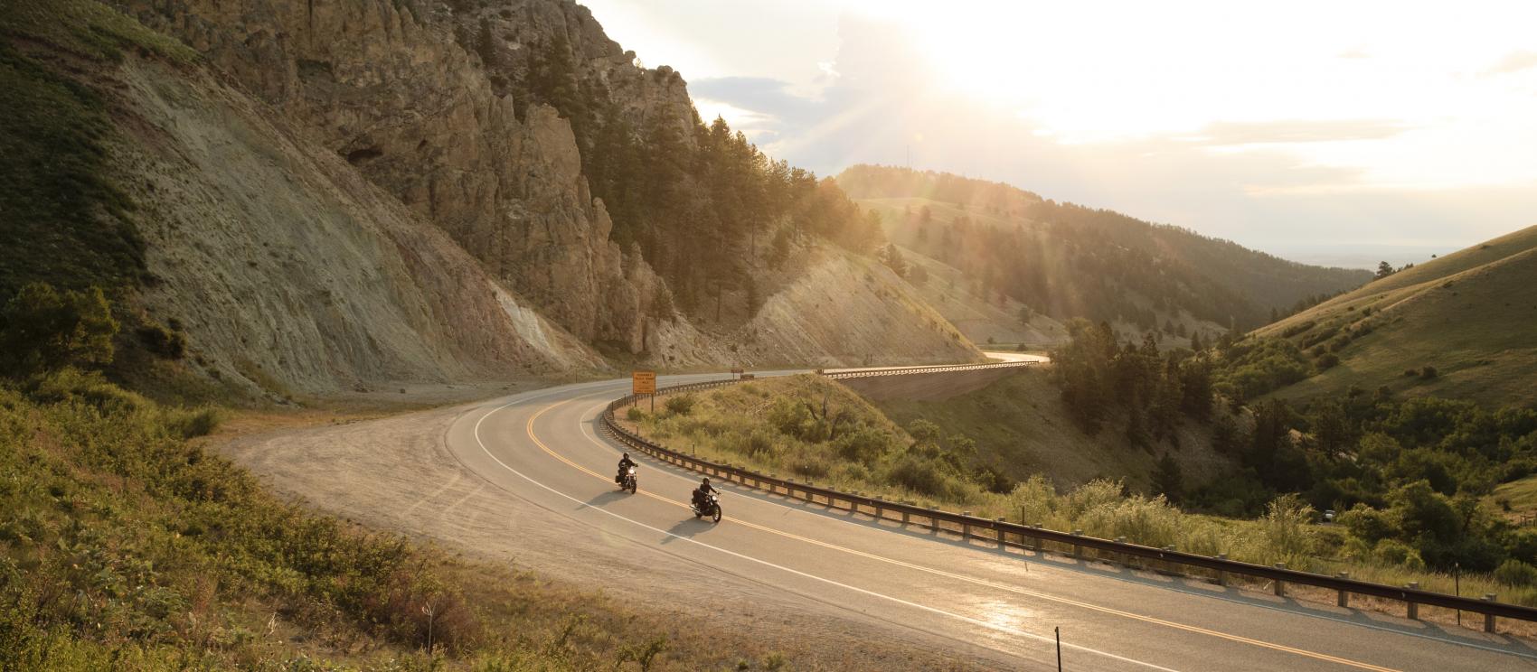 黑山風景道路摩托車之旅