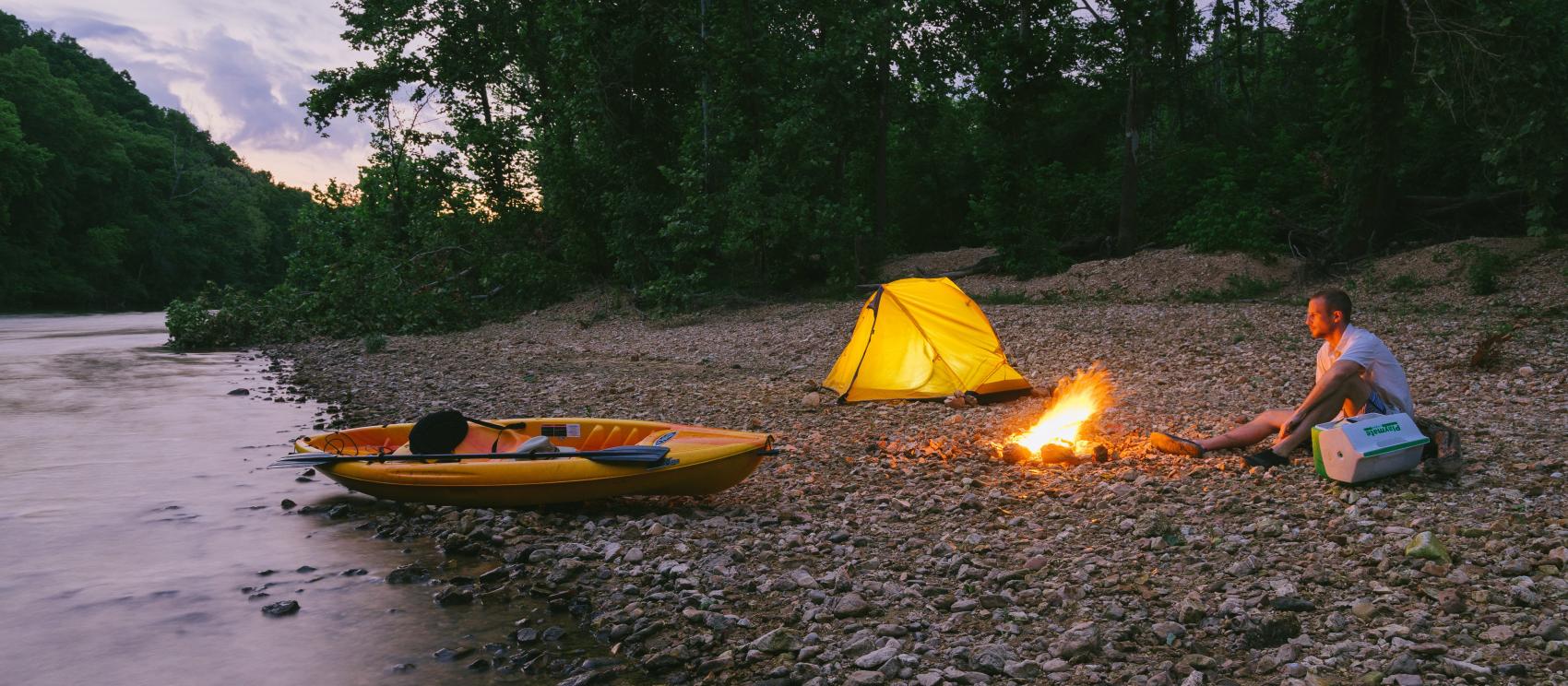 沿著奧沙克國家風景河道公園划輕艇，享受寧靜時刻